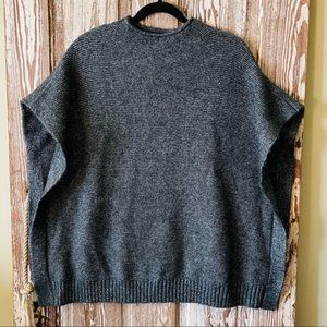 Universal Thread Target Charcoal Grey Sweater One Size Fits Most OSFM